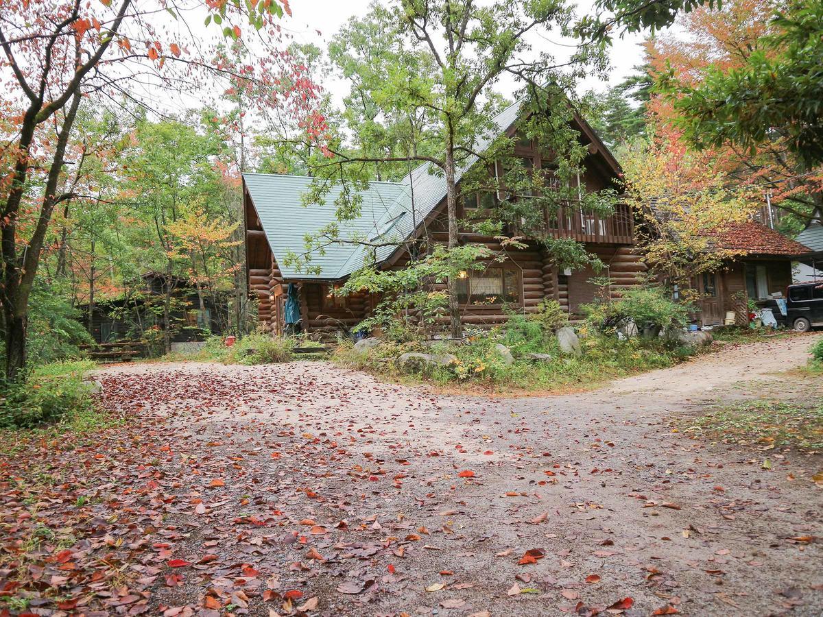 Canadian Loghouse Inn Azuminoyujin Buitenkant foto
